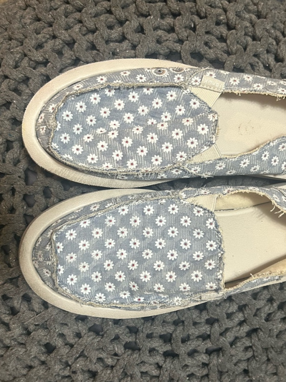 Sanuk women’s Slip-On Shoes - Light Blue